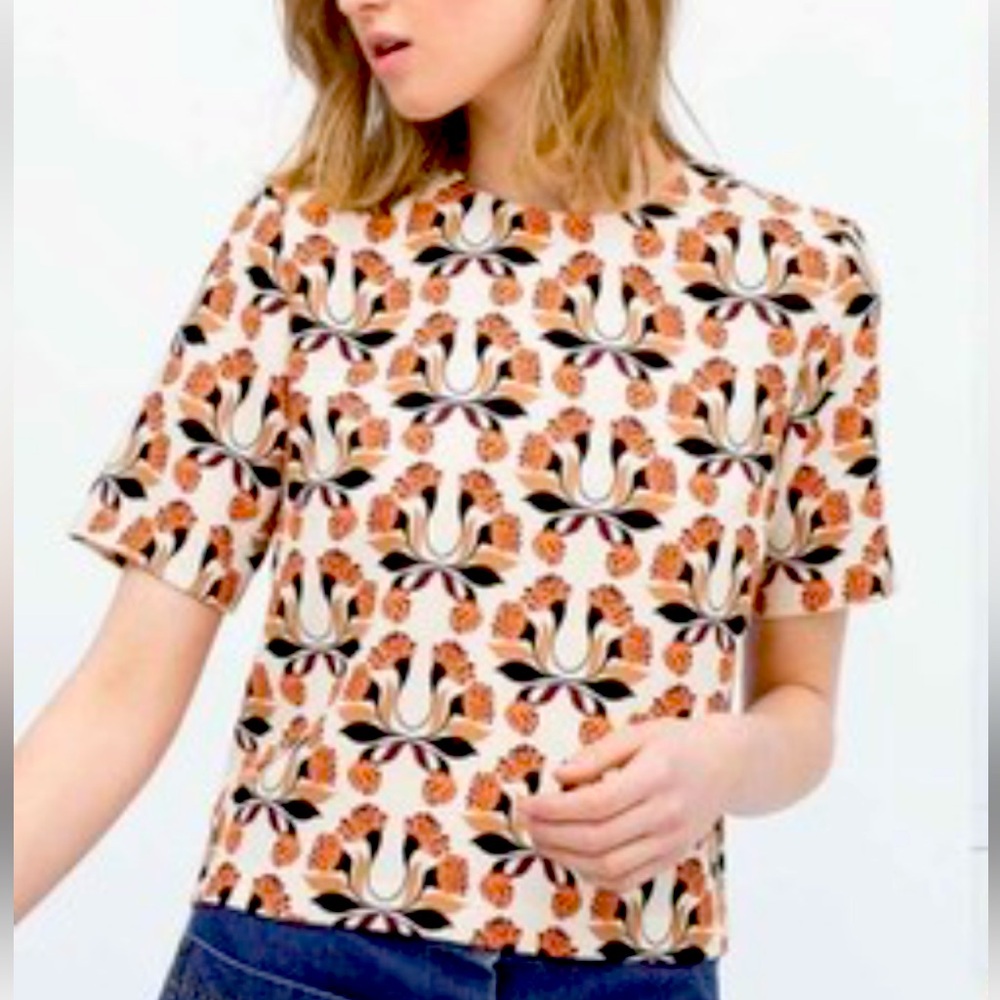 Zara Women's Short Sleeve Structured Top with Floral Pattern, Back Zip, Size XS